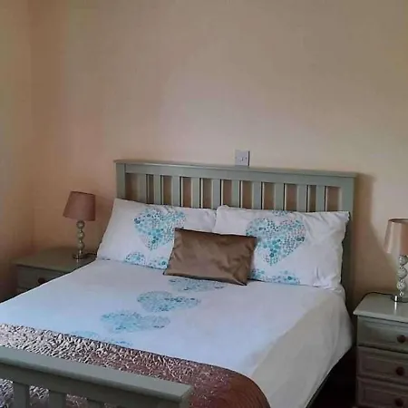 Tranquil Retreat At Ailt Tatil Evi *