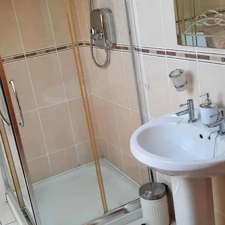 Tranquil Retreat At Ailt Tatil Evi *